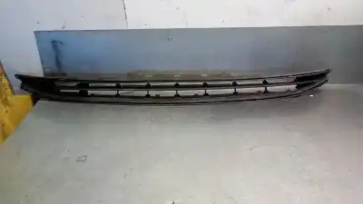 Pezzo di ricambio per auto di seconda mano Griglia Centrale Paraurti per OPEL CORSA E (X15) 1.3 CDTI (08, 68) Riferimenti OEM IAM 13442430  1320245