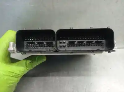 Peça sobressalente para automóvel em segunda mão centralina de motor uce por audi a3 limousine (8vs, 8vm) 1.6 tdi referências oem iam 04l907445b  