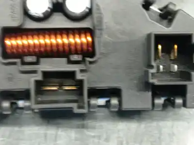 Pezzo di ricambio per auto di seconda mano resistenza al riscaldamento per audi a3 limousine (8vs, 8vm) 1.6 tdi riferimenti oem iam 5q0907521f  