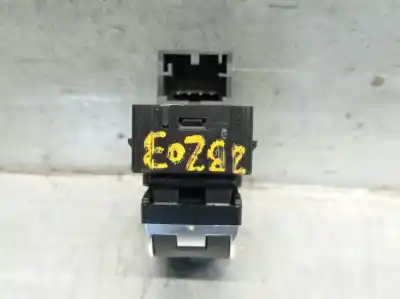 Peça sobressalente para automóvel em segunda mão botão / interruptor elevador vidro traseiro esquerdo por audi a3 limousine (8vs, 8vm) 1.6 tdi referências oem iam 8v0959855a 071413s 8v0959855a