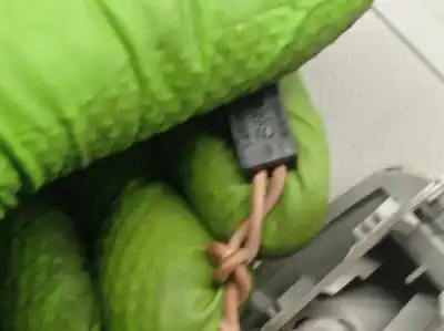 Автозапчастина б/у лівий натір для audi a3 limousine (8vs, 8vm) 1.6 tdi посилання на oem iam 8v5857551c  8v5857551c