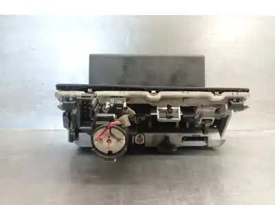 Peça sobressalente para automóvel em segunda mão display gps / multimídia por audi a3 limousine (8vs, 8vm) 1.6 tdi referências oem iam 8v0857273m  8v0857273m