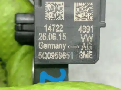 Peça sobressalente para automóvel em segunda mão sensor por audi a3 limousine (8vs, 8vm) 1.6 tdi referências oem iam 5q0959651  