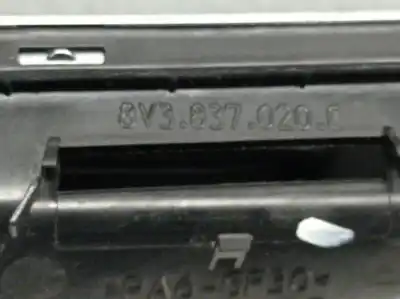 Автозапчасти б/у внутри передней правой ручки за audi a3 limousine (8vs, 8vm) 1.6 tdi ссылки oem iam 8v3837020c  8v3837020c