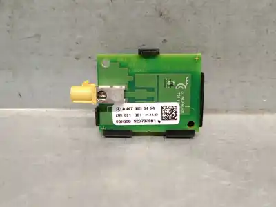Pezzo di ricambio per auto di seconda mano ANTENNA per MERCEDES-BENZ CLASE V (W447) V 250 CDI / D (447.811, 447.813, 447.815) Riferimenti OEM IAM A4479058404  