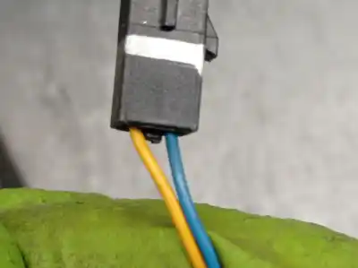 Автозапчастина б/у гачок для audi a3 limousine (8vs, 8vm) 1.6 tdi посилання на oem iam 8v0857755g  8v0857755g