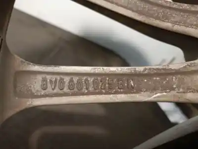 Peça sobressalente para automóvel em segunda mão jante por audi a3 (8v1, 8vk) 2.0 tdi referências oem iam 8v0601025bn  r177.5jx17h2et51