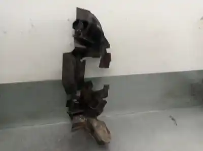 Pezzo di ricambio per auto di seconda mano modanatura anteriore per audi a3 limousine (8vs, 8vm) 1.6 tdi riferimenti oem iam 8v0121284a  8v0121284a