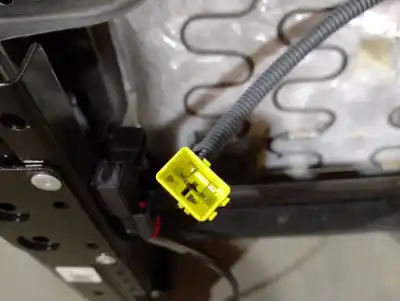 Gebrauchtes Autoersatzteil linker vordersitz zum mazda cx-5 (kf) 2.0 oem-iam-referenzen kn6b5715002  kn6b5715002