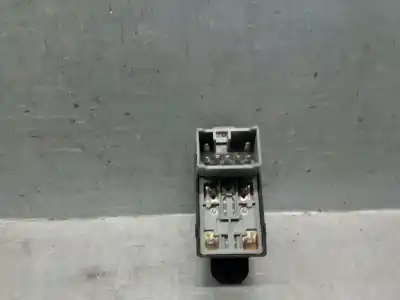 Peça sobressalente para automóvel em segunda mão botão / interruptor elevador vidro dianteiro direito por kia picanto 1.0 cat referências oem iam 9357820000  9357820000