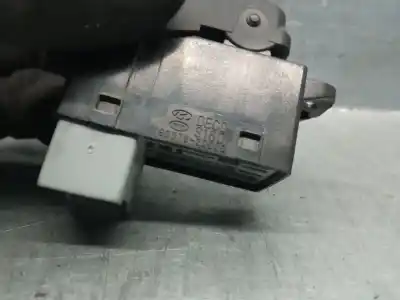 Peça sobressalente para automóvel em segunda mão botão / interruptor elevador vidro dianteiro direito por kia picanto 1.0 cat referências oem iam 9357820000  9357820000