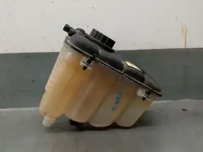 Second-hand car spare part coolant expansion tank for jaguar xe (x760) 2.0 d oem iam references c2z11937