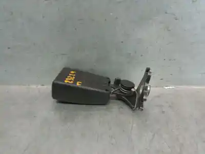 Pezzo di ricambio per auto di seconda mano gancio cintura posteriore sinistro per ford focus iii 1.6 tdci riferimenti oem iam bm51611b64be