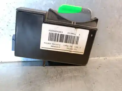 Автозапчастина б/у СТАРТЕР для RENAULT LAGUNA II (BG0/1_) 1.8 16V (BG0B, BG0M) Посилання на OEM IAM 8200004283  