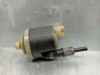 Pezzo di ricambio per auto di seconda mano POMPA DI BENZINA per BMW 3 (E90) 320 D Riferimenti OEM IAM 779367302  
