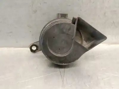 Pezzo di ricambio per auto di seconda mano CORNO per VOLKSWAGEN POLO (9N1) 1.4 16V Riferimenti OEM IAM 6Q0951223G  