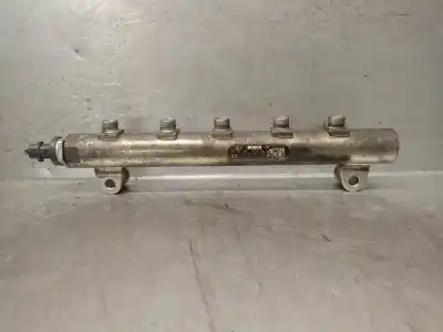 Pezzo di ricambio per auto di seconda mano RAMPA INIETTORI per CHEVROLET EPICA (KL1_) 2.0 D Riferimenti OEM IAM 96440398  
