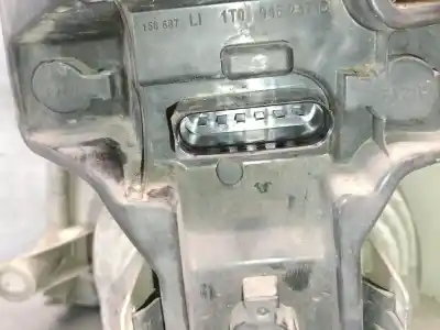 Автозапчасти б/у левый задний фонарь за volkswagen touran (1t1, 1t2) 2.0 tdi ссылки oem iam 1t0945095j  1t0945095n