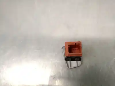 Second-hand car spare part hazard warning lights for citroen c-elysée (11.2012->) 1.6 exclusive [1.6 ltr. - 68 kw hdi fap] oem iam references 96765876zd  96765876zd