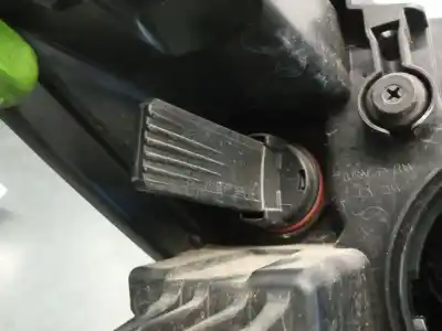 Peça sobressalente para automóvel em segunda mão farol / farolim esquerdo por kia stonic (yb) 1.2 cvvt referências oem iam 92102h8550  92102h8550