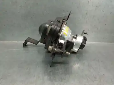 Автозапчасти б/у правая противотуманная фара за kia stonic (yb) 1.2 cvvt ссылки oem iam 922012d9  92202h8600