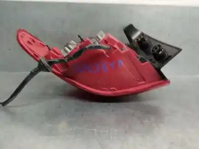 Second-hand car spare part right tailgate light for kia stonic (yb) 1.2 cvvt oem iam references 92402h8  92402h8400