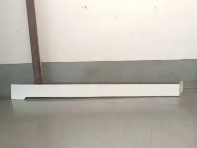 Автозапчасти б/у задние молдинги за citroen jumpy combi 1.6 blue-hdi fap ссылки oem iam 9808384080