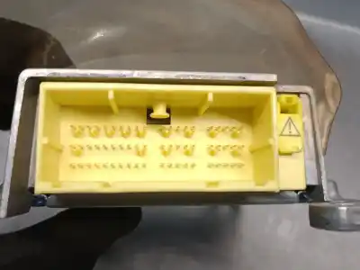 Peça sobressalente para automóvel em segunda mão centralina de airbag por toyota auris (_e15_) 1.4 d-4d (nde150_) referências oem iam 89170 215537106 trw 