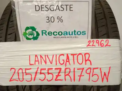 Pezzo di ricambio per auto di seconda mano PNEUMATICO per CITROEN C4 PICASSO II 1.2 THP 130 Riferimenti OEM IAM 20555ZR1795W  