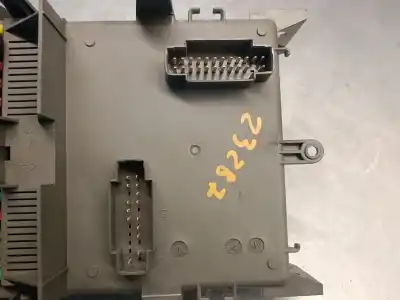 Автозапчасти б/у блок реле/предохранителей за renault espace iv (jk0/1_) 2.0 dci (jk02, jk03) ссылки oem iam 518856125  