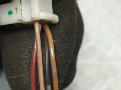 Pezzo di ricambio per auto di seconda mano piantone dello sterzo per toyota yaris (_p9_) 1.4 d-4d (nlp90_) riferimenti oem iam 452000d103 9z220518 452000d163