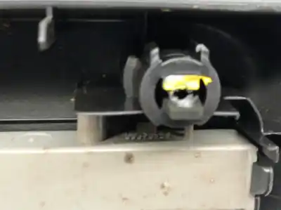 Автозапчастина б/у центральний гампов для toyota yaris (_p9_) 1.4 d-4d (nlp90_) посилання на oem iam 8157005100 28816698 8157005100