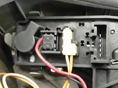 Автозапчасти б/у левый задний фонарь за toyota yaris (_p9_) 1.4 d-4d (nlp90_) ссылки oem iam 815610d251  815610d251