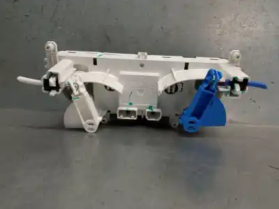 Peça sobressalente para automóvel em segunda mão comando de sofagem (chauffage / ar condicionado)  por renault clio iv (bh_) 0.9 tce 90 lpg referências oem iam 272709830r  275100638r