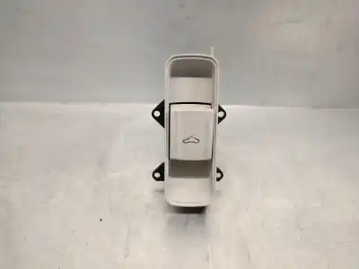 Second-hand car spare part switch for audi a3 (8v1, 8vk) 2.0 tdi oem iam references 8x0959613