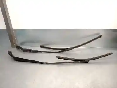 Second-hand car spare part front right windshield wiper arm for audi a3 (8v1, 8vk) 2.0 tdi oem iam references 8v1955407  