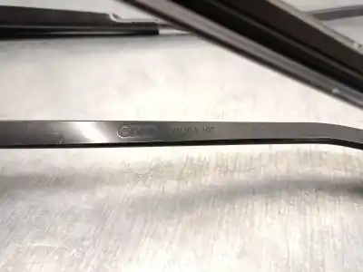 Second-hand car spare part front right windshield wiper arm for audi a3 (8v1, 8vk) 2.0 tdi oem iam references 8v1955407  