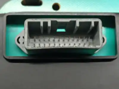 Peça sobressalente para automóvel em segunda mão quadrante por dacia sandero 1.5 dci referências oem iam p248104354r  