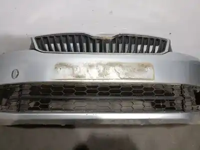 Second-hand car spare part front bumper for skoda rapid spaceback (nh1) 1.4 tdi oem iam references 5ja807221b  5ja807221b