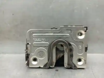 Second-hand car spare part rear right door lock for dacia sandero 1.5 dci oem iam references 8200735248