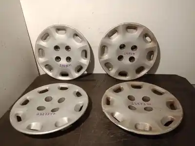 İkinci el araba yedek parçası HUB KAPAKLARI için CITROEN XANTIA BERLINA  OEM IAM referansları 9611102880  R14