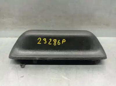 Peça sobressalente para automóvel em segunda mão farolim de travão central por dacia sandero 1.5 dci referências oem iam 8200734823c  8200734823