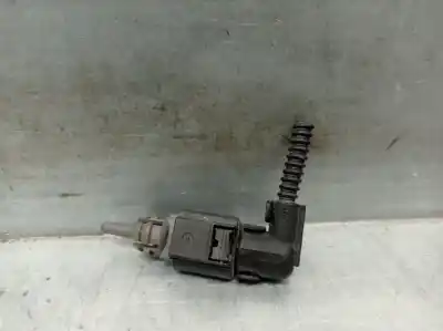 Pezzo di ricambio per auto di seconda mano Sensore per SKODA RAPID SPACEBACK (NH1) 1.4 TDI Riferimenti OEM IAM 8K0973702  