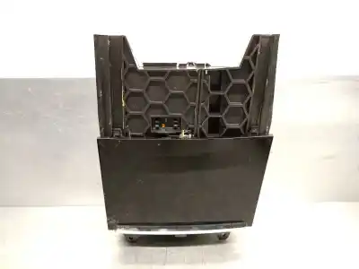Pezzo di ricambio per auto di seconda mano SCATOLA DI GUANTI per SKODA KAROQ (NU7, ND7) 1.5 TSI Riferimenti OEM IAM 566863077  