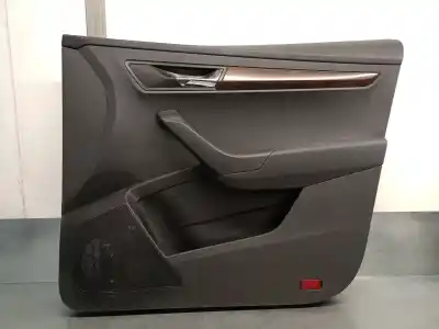 Gebrauchtes Autoersatzteil TÜRVERKLEIDUNG VORNE RECHTS zum SKODA KAROQ (NU7, ND7) 1.5 TSI OEM-IAM-Referenzen 57B867014N  