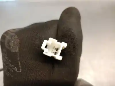 Peça sobressalente para automóvel em segunda mão chicote / encaixe cinto segurança dianteiro esquerdo por daewoo kalos (klas) 1.2 referências oem iam 96403605  96403605