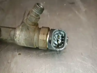 Pezzo di ricambio per auto di seconda mano iniettore per opel corsa d 1.3 16v cdti riferimenti oem iam 0445110326 0445110326 bosch 