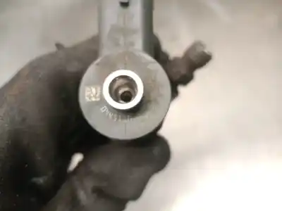 Pezzo di ricambio per auto di seconda mano iniettore per opel corsa d 1.3 16v cdti riferimenti oem iam 0445110326 0445110326 bosch 