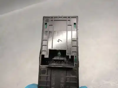 Peça sobressalente para automóvel em segunda mão botão / interruptor elevador vidro dianteiro esquerdo por seat tarraco (kn2) 2.0 tsi 4drive referências oem iam 5g0959857e  5g0959857e