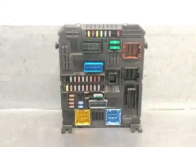 Tweedehands auto-onderdeel relais/zekeringenkastje voor opel vivaro c furgón (k0) 1.5 oem iam-referenties 9832880280